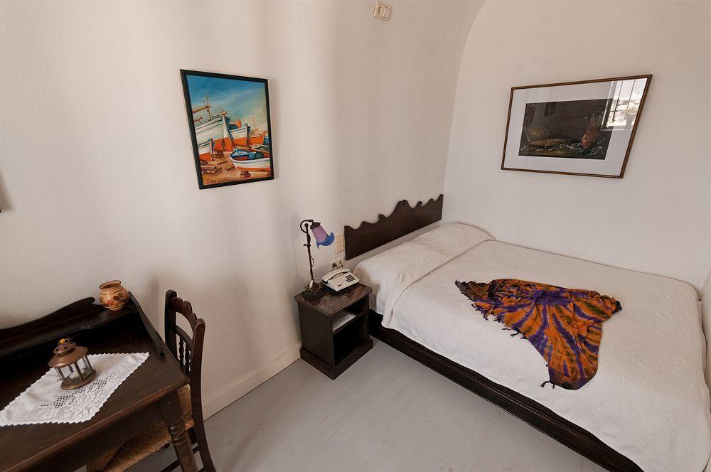 Cori Rigas Suites Fira  Exteriér fotografie